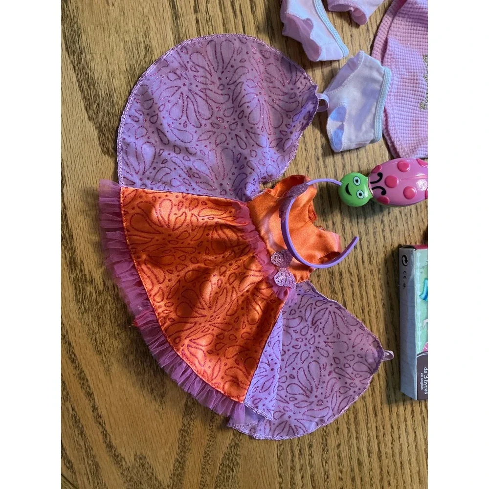 American Girl WellieWishers Willa Doll Bundle with Clothes Accessories Backpack